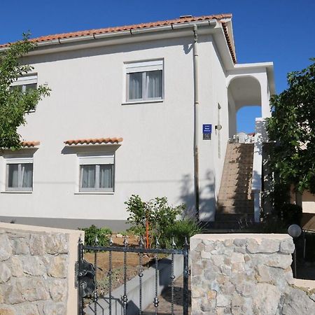 Apartments Nadenic Šilo Zewnętrze zdjęcie