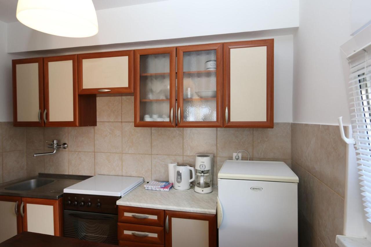 Apartments Nadenic Šilo Zewnętrze zdjęcie